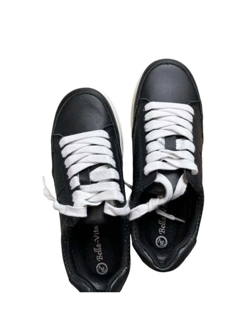 Bella Vita Novia Women's Black Leather Sneakers Size 5.5